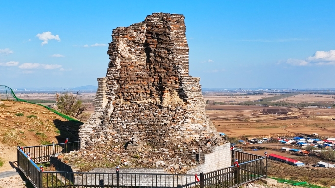 航拍沈阳七星山石佛寺辽代古塔遗址