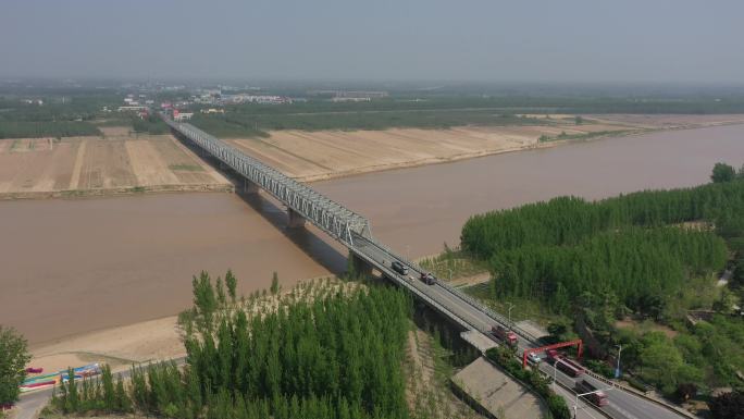 山东济南：黄河上公路桥平阴黄河大桥