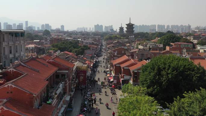 泉州西街航拍东西塔开元寺闽南建筑旅游景点