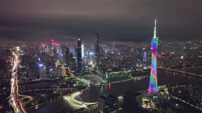 广州塔雨后夜景航拍