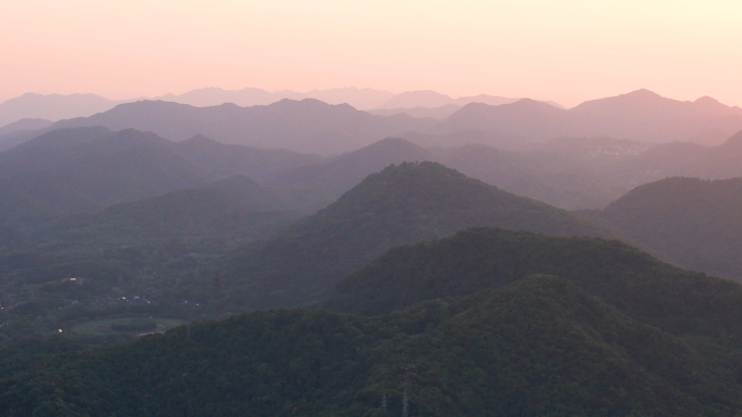 杭州西湖水墨风群山