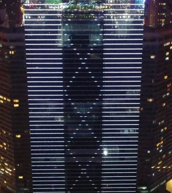 广州中信大厦夜景航拍 竖屏航拍