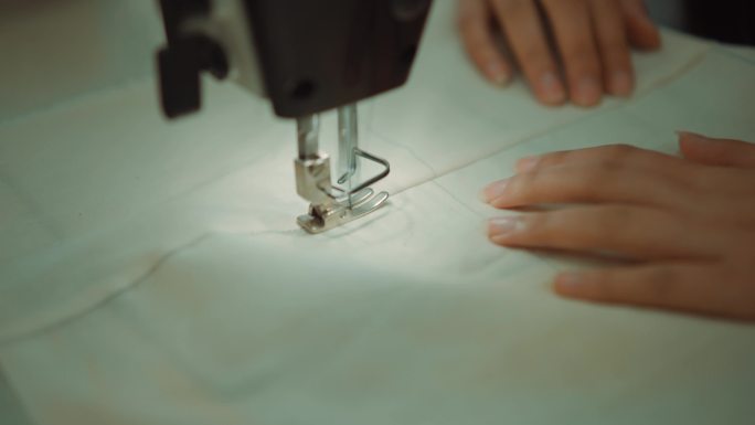 缝纫剪裁毛线针织生产制作流水线