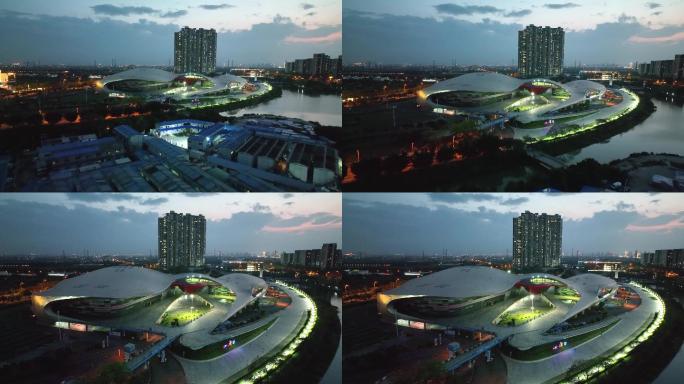 广州亚运体育馆夜景