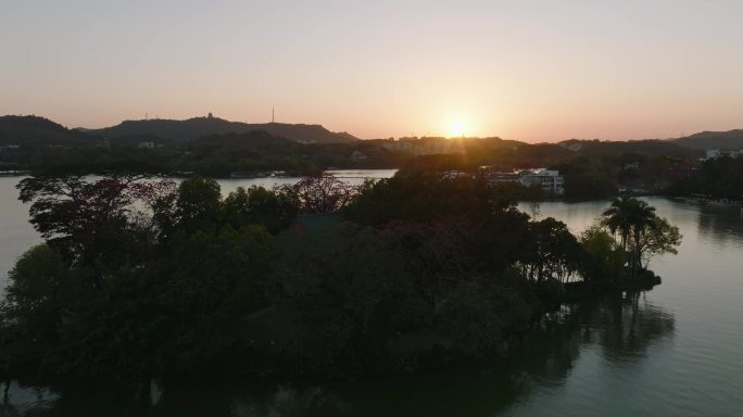 4K惠州西湖黄昏逆光航拍