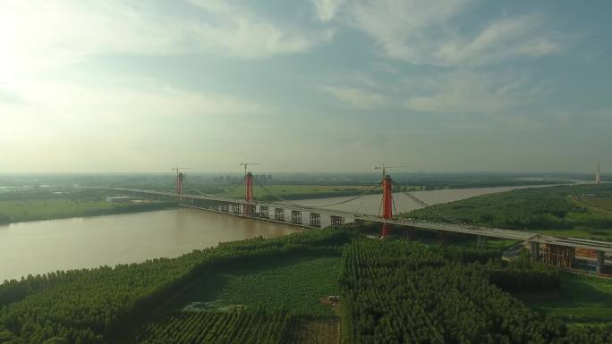 4K济南凤凰黄河大桥绝版在建施工航拍画面