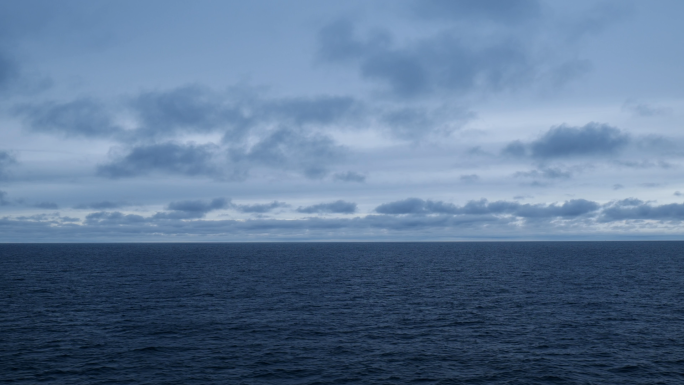 【4K】大海乌云-深海海面