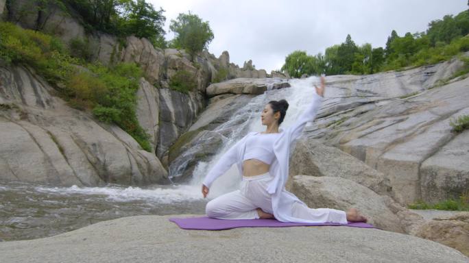 瑜伽 美女 生态 河边 健康 生活 水边