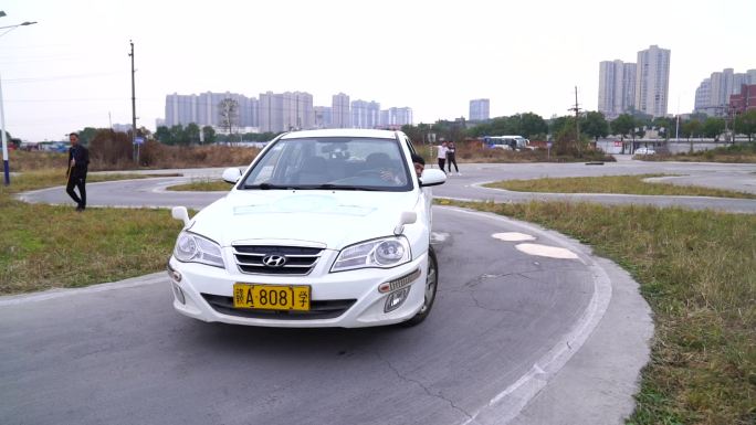 驾校驶 教练学习员 培训 汽车科目二