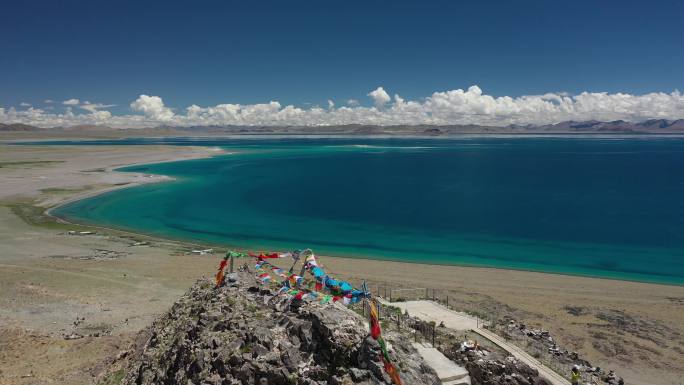 原创西藏扎日南木措错高原湖泊自然风光航拍