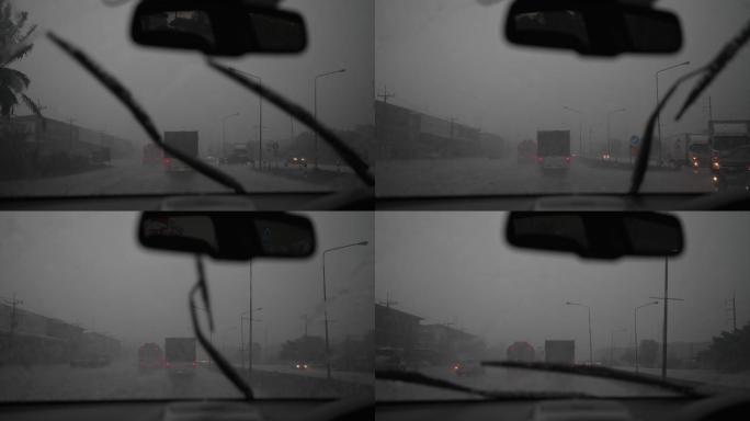 在暴风雨中在高速公路上开车
