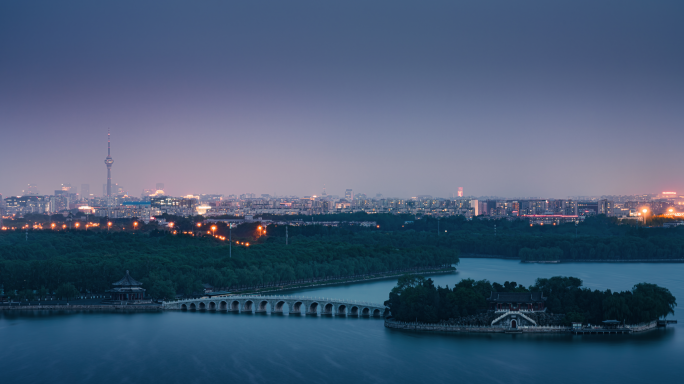 北京颐和园十七孔桥、中央电视塔日转夜延时