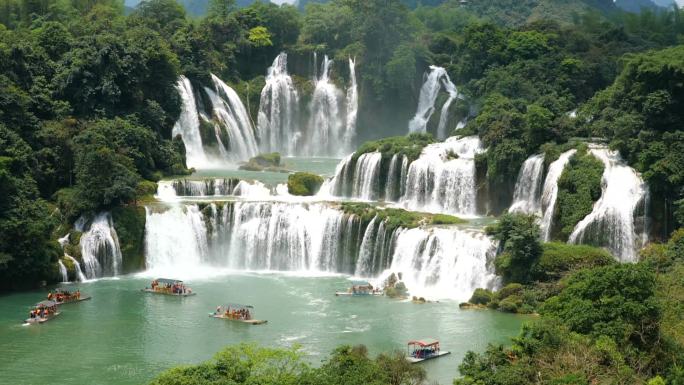 中国的德田瀑布保护区