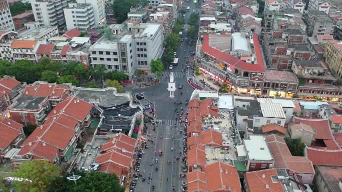 泉州西街航拍老街道小吃街步行街人流