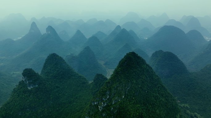 中国桂林山鸟瞰图中国桂林山鸟瞰图