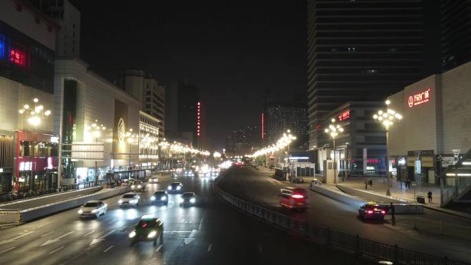 江西南昌八一路夜景交通