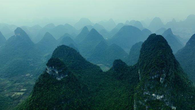 中国桂林山鸟瞰图景色风景风光美景观光游玩