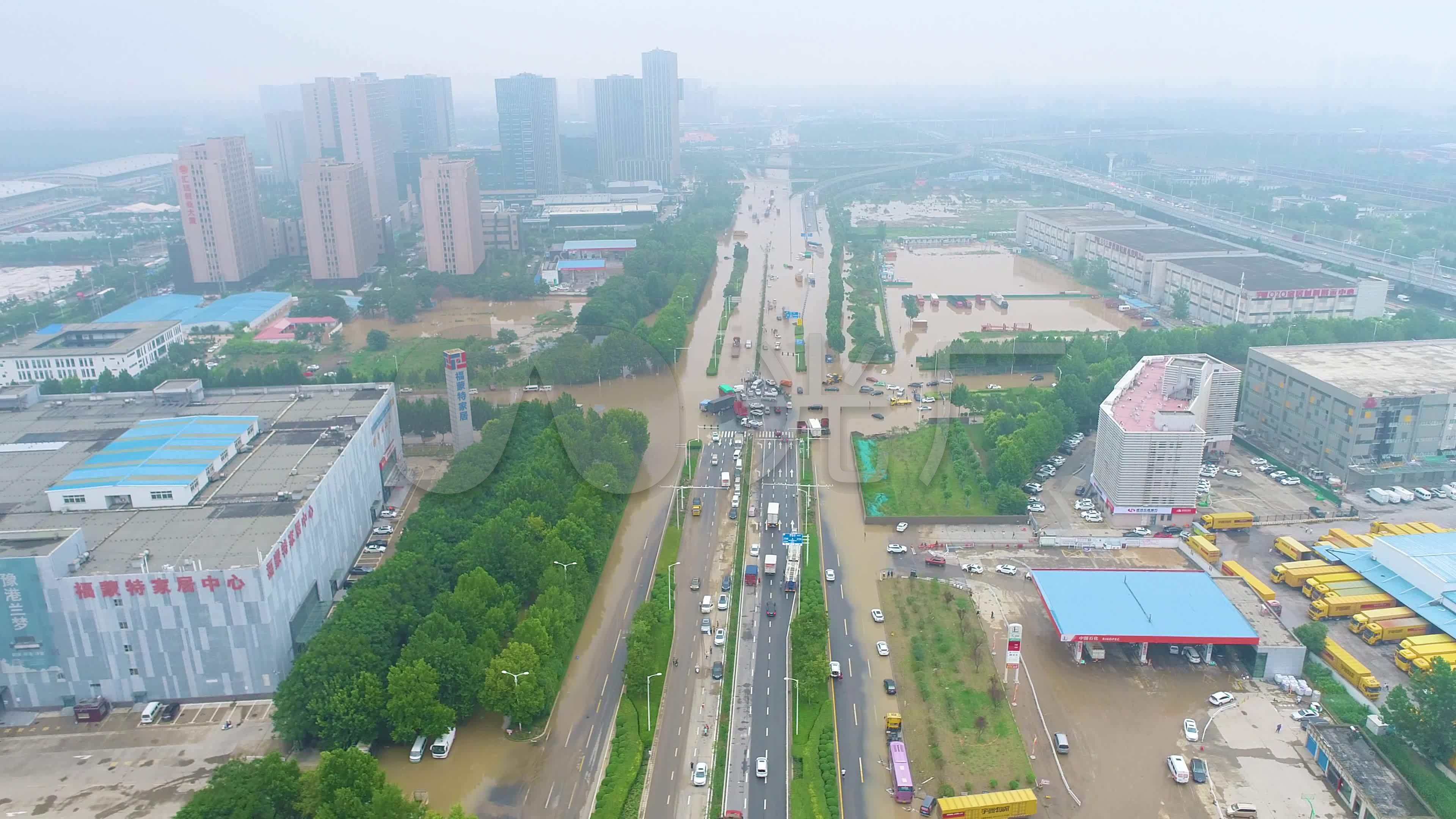 特大暴雨！红色预警！江西49.7万人受灾 广东百个预警生效 福建4名干部落水失联_凤凰网视频_凤凰网