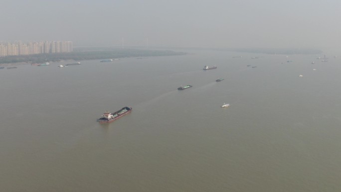 南京长江水运货运大船航拍