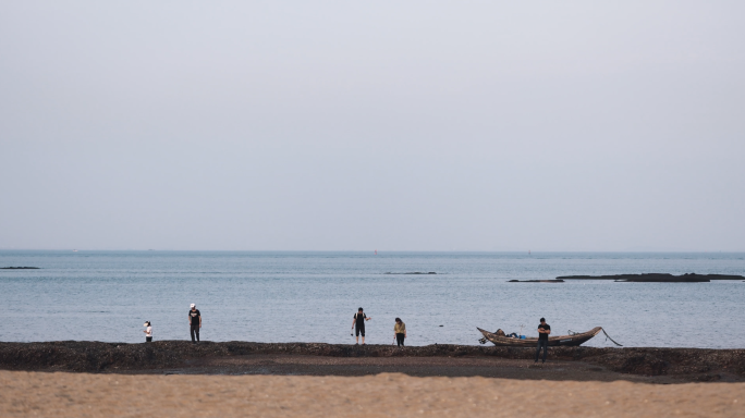 4k 海边悠闲的人们 散步 吹海风