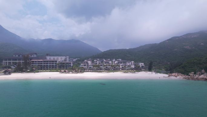 深圳大鹏桔钓沙海滩航拍推镜头