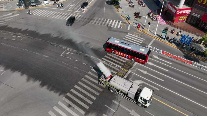 环卫设备喷雾抑尘车雾炮车