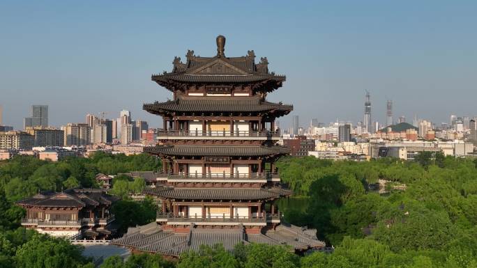 济南超然楼大明湖老城区城市风景航拍4k