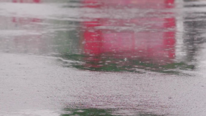 暴雨大雨雨滴升格