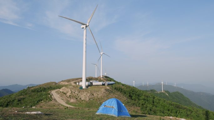 4K风电场帐篷露营实拍