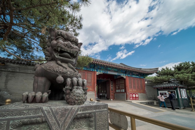 北京颐和园威武石狮子蓝天白云6k延时摄影