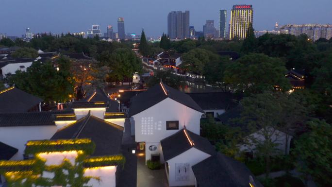 4K航拍苏州著名旅游景区枫桥古镇夜景