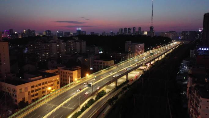 城市夜景车流