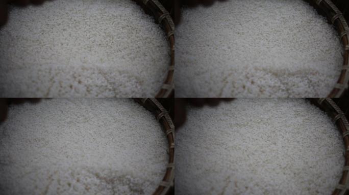 浙江过年美食豆糕米糕制作糯米浸泡淘米洗米