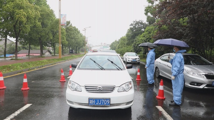 交通事故勘察高速卡口值守夜间事故出警