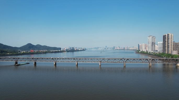 航拍杭州钱江一桥钱塘江大桥（2022）