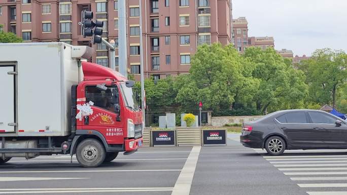 疫情封条疫情大货车