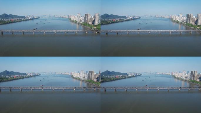 航拍杭州钱塘江大桥（2022年）