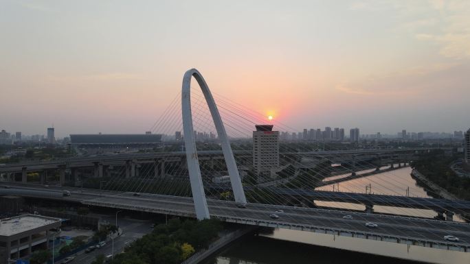 天津桥梁黄昏航拍美景