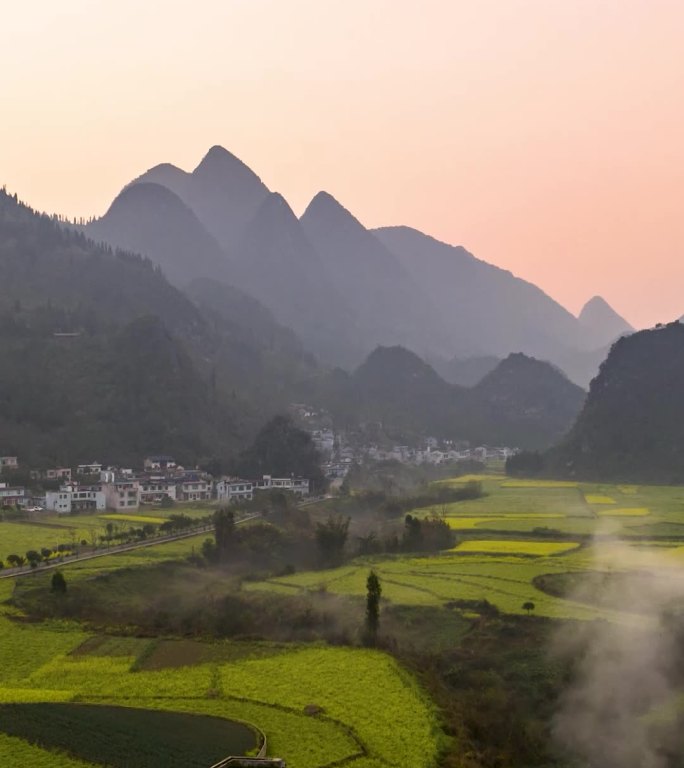 高清竖屏延时航拍兴义万峰林