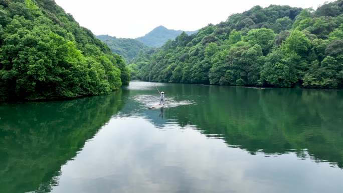 水面 竹筏 湖面 古人