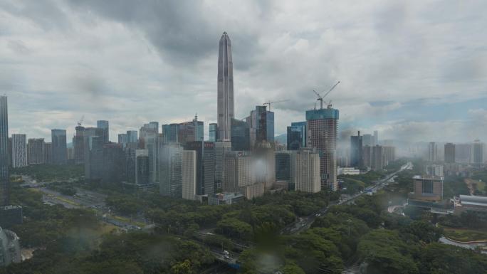 4K深圳福田CBD乌云暴雨雨滴落在镜头上