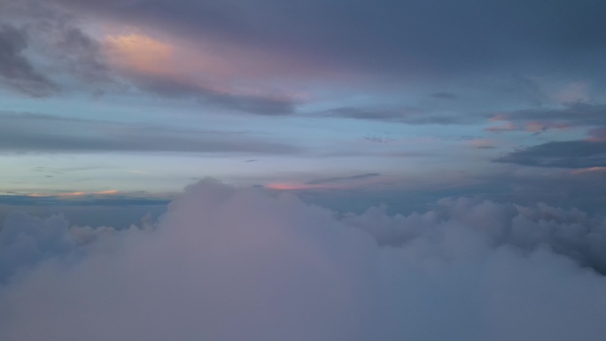 高空云层晚霞航拍