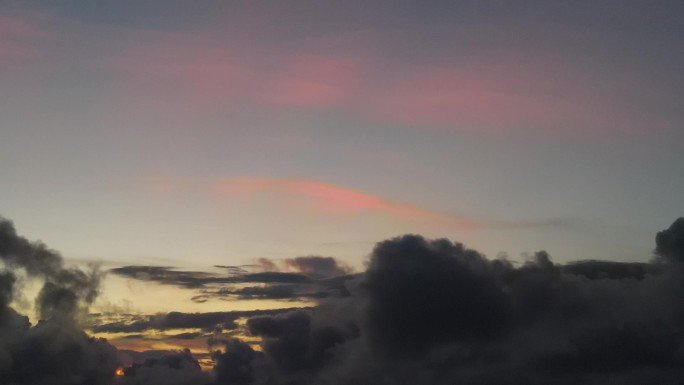 天空晚霞空镜航拍