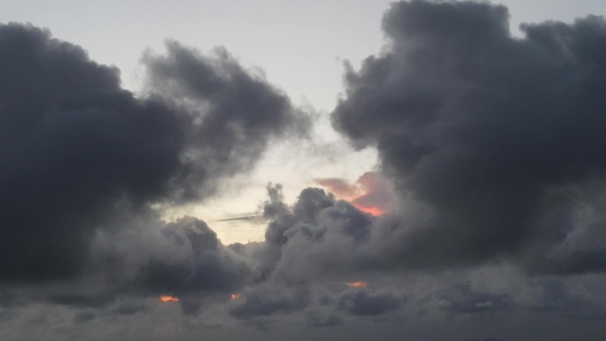 天空晚霞空镜航拍