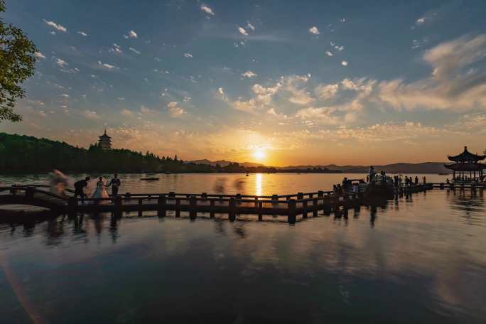 杭州西湖雷锋夕照延时摄影