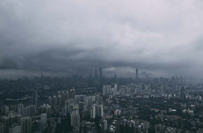 广州台风乌云暴雨延时09