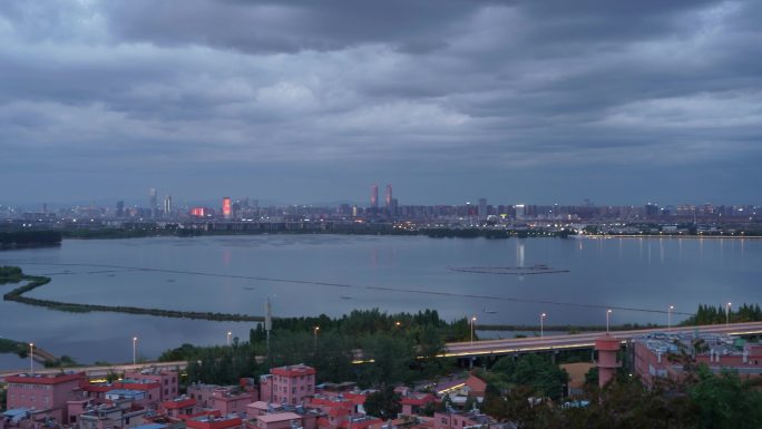 昆明西山白转夜延时摄影城市全景双子塔4K