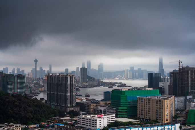 暴雨前的珠海与澳门城市风光延时4K