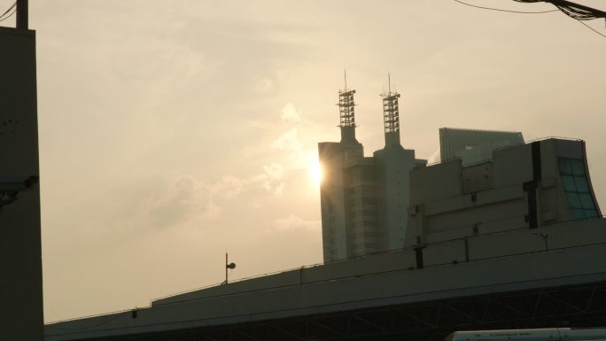 城市落日