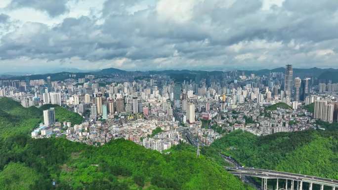 航拍贵阳城市全景贵阳市区南明区云岩区